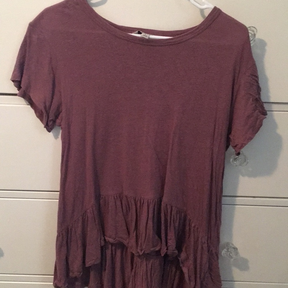 Calvin Klein dark pink ruffle top T-shirt tee